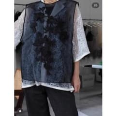 marge tokyo 刺繍トップス　シースルーのサムネイル