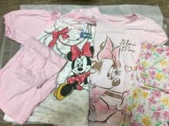 ミニーちゃん半袖パジャマ‼️120セット‼️のサムネイル