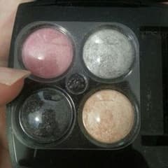 CHANEL ☆アイシャドウ☆のサムネイル