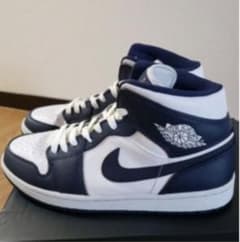 NIKE AIR JORDAN1のサムネイル