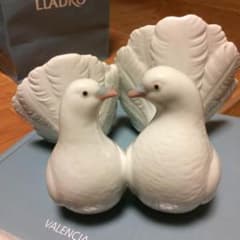 リヤドロ つかいの鳩のサムネイル
