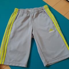 adidasスポーツ2着セットのサムネイル