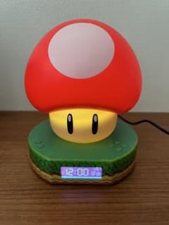 スーパーマリオ キノコ型目覚まし時計 - メルカリ