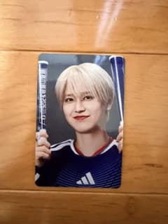 JIBLUE 白岩瑠姫FC盤トレカのサムネイル