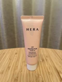HERA 日焼け止め下地　トーンアップのサムネイル