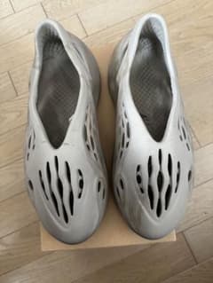 Yeezy foam runner 29.5のサムネイル