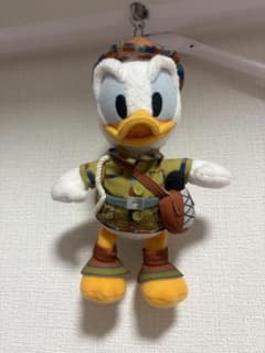 ディズニー ドナルドダック ぬいぐるみバッジ - メルカリ