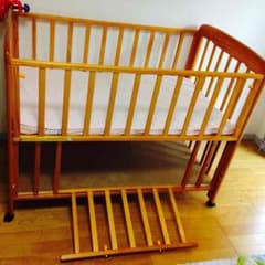 ゆみにー様専用    ベビーベッド 中古のサムネイル