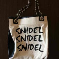 ♡snidel♡ムック本付録♡値下げ!!!のサムネイル