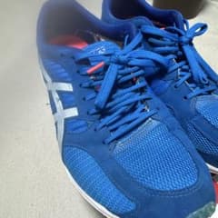 asics 青 ランニングシューズのサムネイル