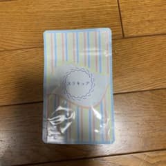 スラキュアのサムネイル