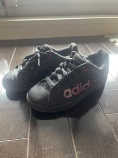 adidas キッズシューズ ブラック 19cmのサムネイル