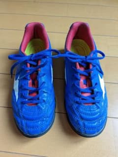 ジュニアサッカートレーニングシューズ　モナルシーダのサムネイル