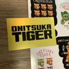 オニツカタイガー モンチッチ ステッカー付 onitsukatiger オニツカタイガー ノベルティステッカー セットOnitsuka Tiger - メルカリ