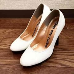 未使用☆エナメルパンプス☆ツートンカラーのサムネイル