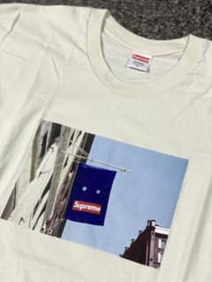 supreme  Tee  バナーのサムネイル