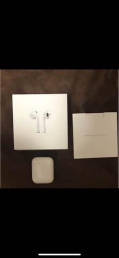 AirPods イアフォンのサムネイル