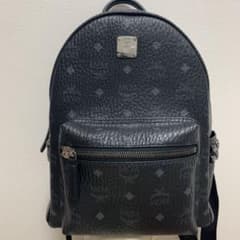 MCM リュック 黒 Mサイズのサムネイル