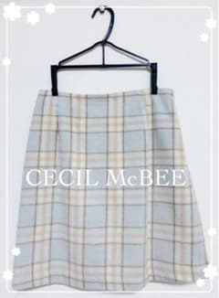 CECIL McBEE♡セシルマクビー 秋冬チェックスカート 水色のサムネイル