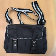 COMME CA ISM ショルダーバッグ ブラックのサムネイル