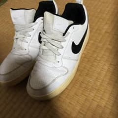 NIKEスニーカーのサムネイル