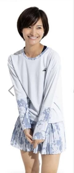 バボラ　セットアップ4点セット(XL) Babolat バボラ テニスウェア セットアップ 上下 Lサイズ - メルカリ