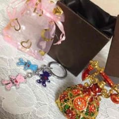 香港で買った小物のサムネイル