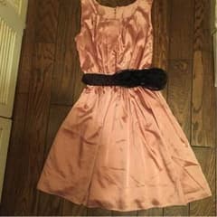 ピンクサテンドレス♡のサムネイル