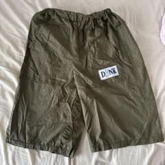 DONK オリーブ ショートパンツのサムネイル