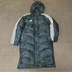 とむる様 専用 adidas 150 ダウンベンチコート☆のサムネイル
