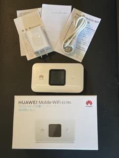 ファーウェイ モバイルWi-Fi E5785のサムネイル
