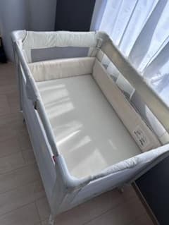 아플리카 코코넬 에어 접이식 아기 침대