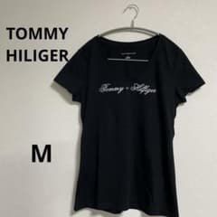TOMMYHILIGER 新品　ブラック　Tシャツ　Vネック　Mサイズのサムネイル
