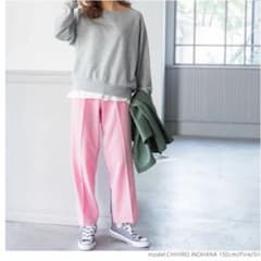 ピンク　テーパードパンツ　ロング丈のサムネイル