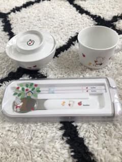ファミリア食器セットのサムネイル