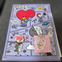 BT21 x Kura Sushi Collaboration Clear File, Can Badge, Charm