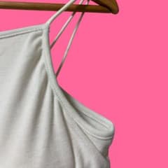 カップ付きキャミソールのサムネイル
