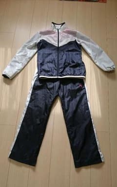 PUMA  裏地つき ウィンドブレーカー上下セット  160㎝のサムネイル