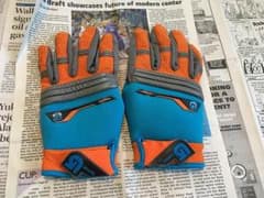 ⭕️値引き価格⭕️ BURTON バートン メンズ スノーグローブ スノボのサムネイル