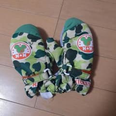 ミッキー手袋　雪遊びのサムネイル