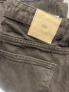 ZARA Z1975 ハイウエストデニムパンツ ダークブラウンのサムネイル