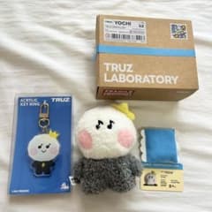 TRUZ minini & アクリルキーリング ヨチ セットのサムネイル