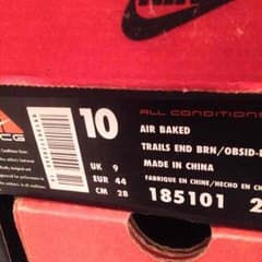 NIKE Air Bakedのサムネイル