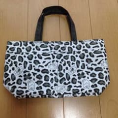 ほかな様専用　コドモエの付録 ノラネコぐんだんのミニバッグのサムネイル