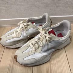 ニューバランス 327のサムネイル