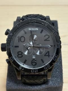 希少】NIXON ブラック アナログ時計 防水機能付き ブラックスネーク 