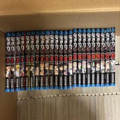鬼滅の刃 全巻セット 1-23巻 おまけ付き 缶バッジセット - メルカリ