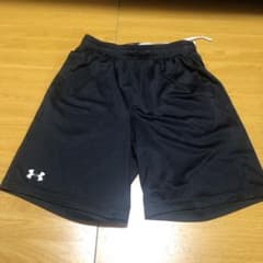 アンダーアーマー ハーフパンツのサムネイル