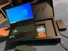 ASUSゲーミングノート ROGStrixGのサムネイル