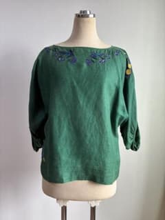 シビラ　リネン刺繍ブラウスのサムネイル